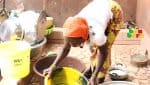 droits aide-menageres aide_ménagère_vaisselle_chariot_Bamako_Mali Benbere