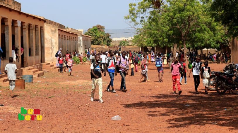 Mali : le gouvernement peut sauver sa peau mais pas l’année scolaire