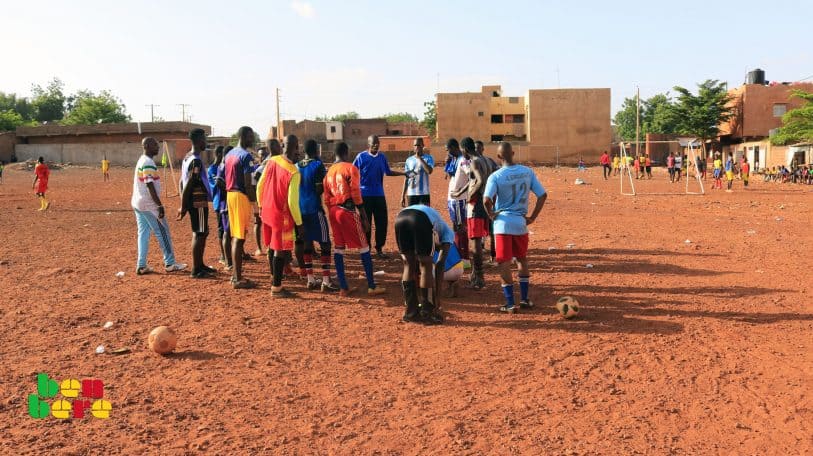 #LaissezNousJouer : à Sikoro, duel sans merci autour d’un terrain de sport