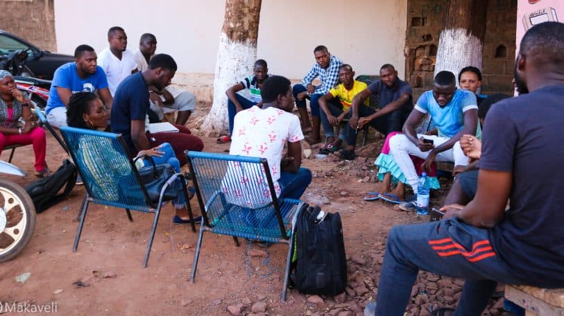 Grin des hommes mariés : les épouses doivent y avoir leur place aussi
