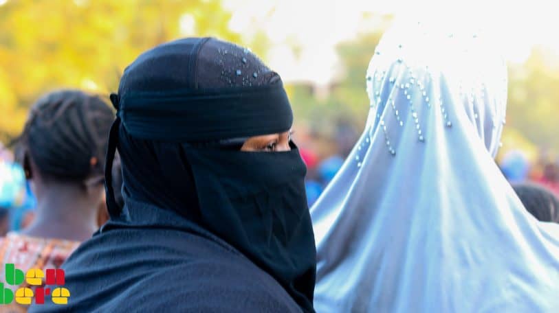 Mopti : sous la férule des djihadistes, le voile pour les femmes