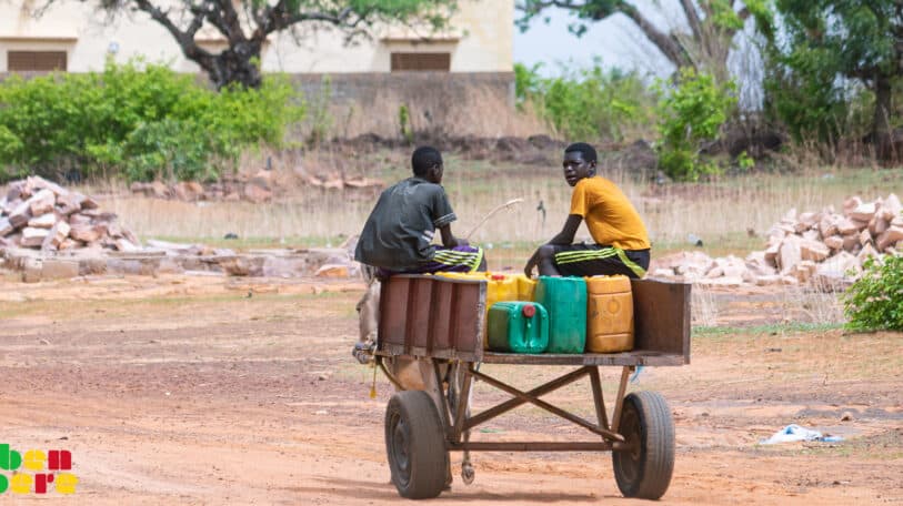 Ibrahim Togo : profession revendeur d’eau à Bamako