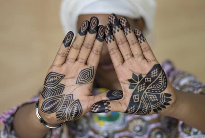 Le henné : un secret de beauté qui résiste au temps