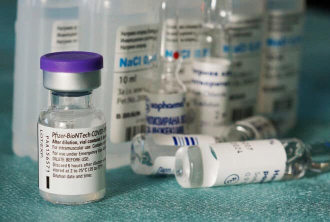 Covid-19 : au Mali, vaccins cherchent preneurs