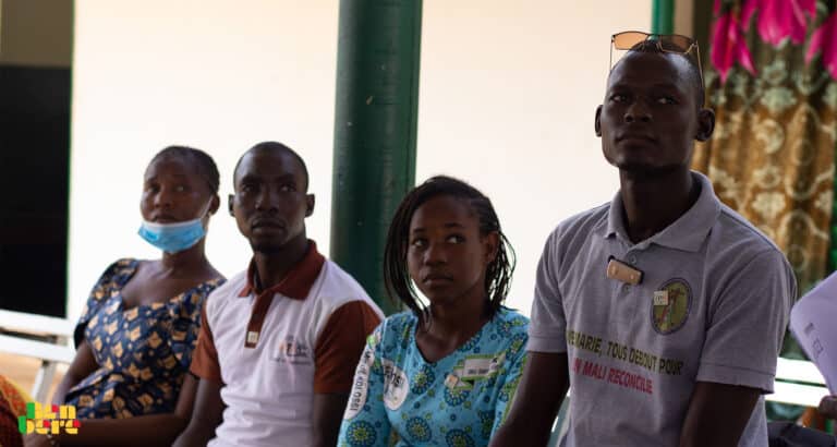 #OnEnDiscute : au Mali, l’impérieux dialogue parents-enfants sur la santé reproductive