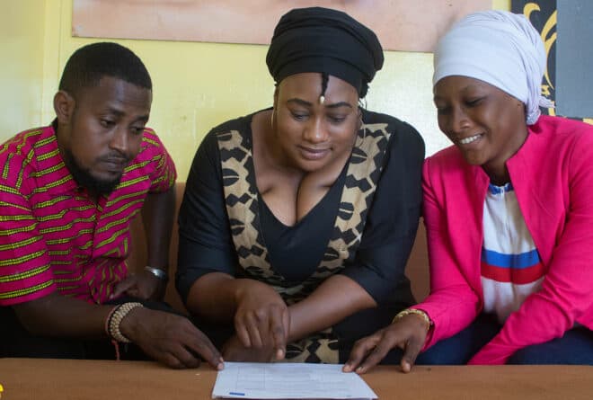 #OnEnDiscute : en Côte d’Ivoire, difficile dialogue parents-enfants sur la santé sexuelle