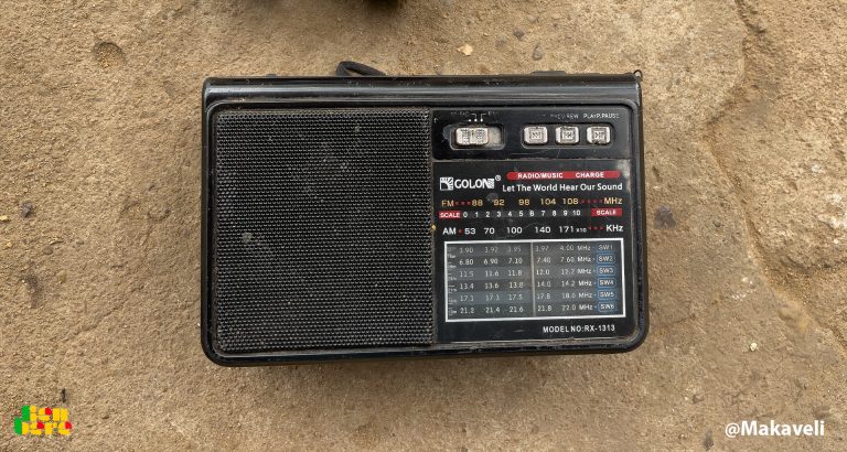 #BenbereVerif : la radio, un des vecteurs de désinformation au Mali ?