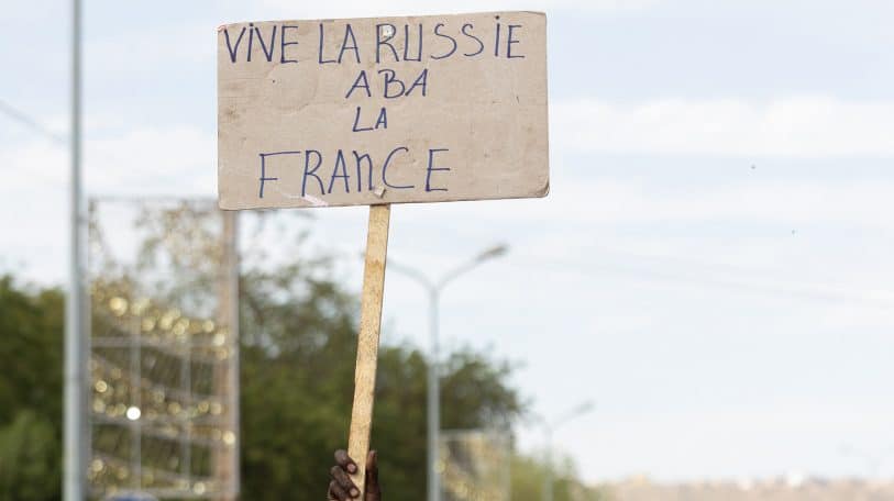 « France dégage » : le souverainisme qui distrait des problèmes réels des pays