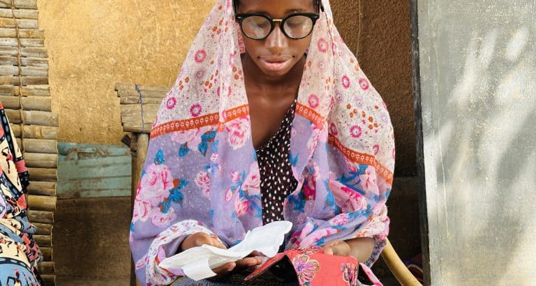 Mali : face à l'hygiène menstruelle, les défis des jeunes filles déficientes visuelles