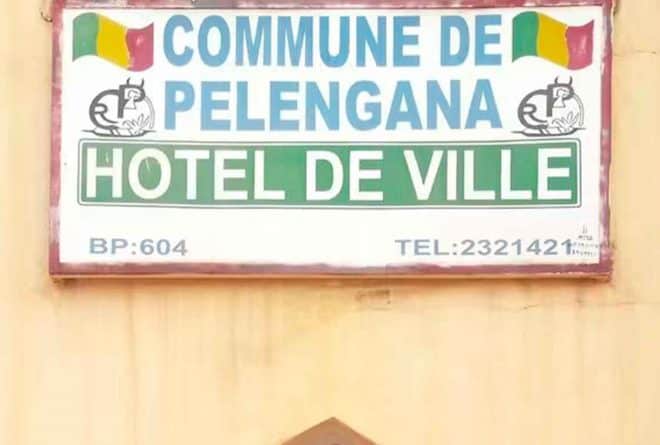 À Péléngana, la mairie mise sur la transparence pour améliorer le paiement de la TDRL